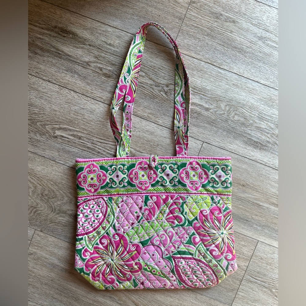 Vera Bradley Pinwheel Pink Tote Bag NWOT